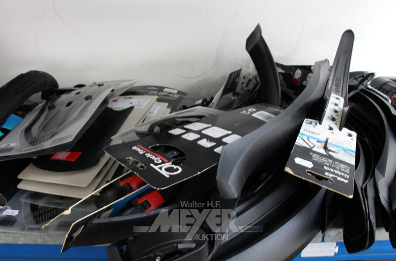 gr. Posten Schutzbleche, Lenker und Zubehör