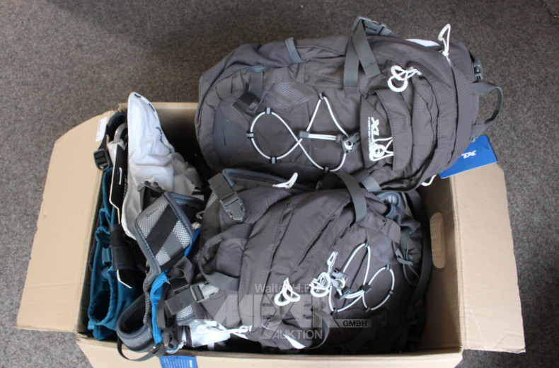 10 Posten Fahrrad- und Trinkrucksäcke