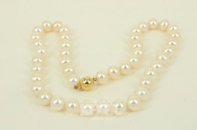 Perlenkette mit Schließe in 750 GG