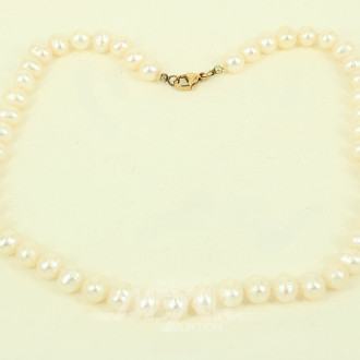 Zuchtperlenkette mit Schließe in 750 GG