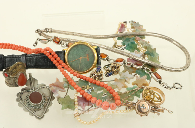 Konvolut Modeschmuck, u.a.: