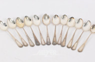 12 dekorative Teelöffel