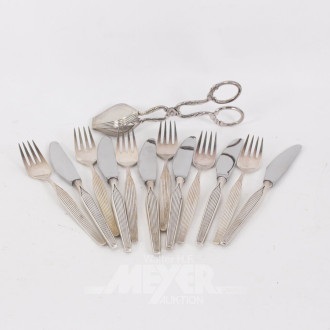6 Speisegabeln sowie 6 Messer
