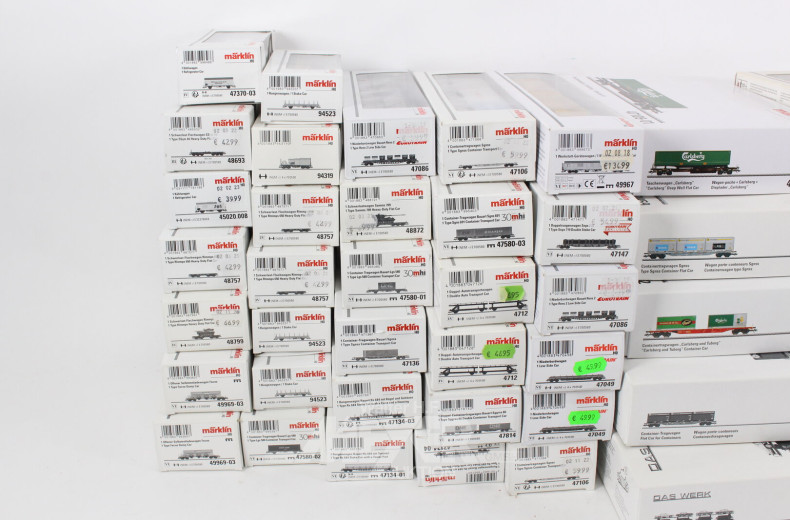 Posten Güterwaggons u. Wagensets