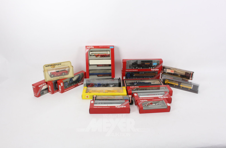 gr. Posten Modellautos u. LKWs