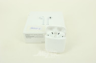 Paar Air Pods, mit Ladecase u. Netzteil