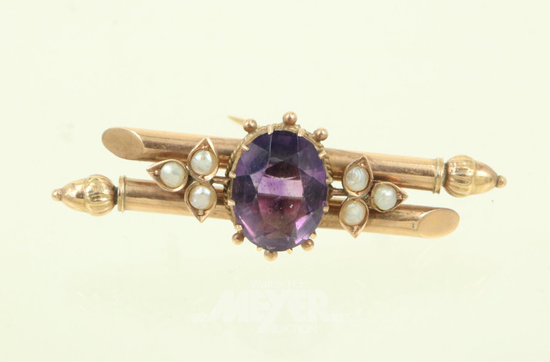 Brosche, besetzt mit 1 Amethyst u. 6 kl. Halbperlen