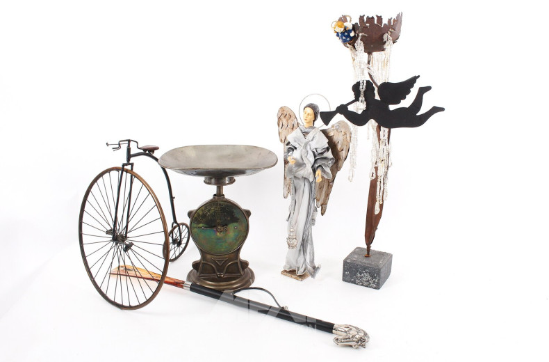 Konvolut Dekorationen u. Hausrat, u.a.