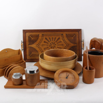 Posten Holzdekorationen, u.a.