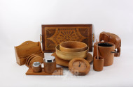 Posten Holzdekorationen, u.a.