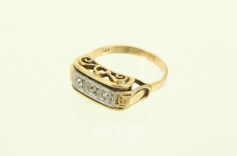 Antiker Ring mit 3 kl. Brillanten