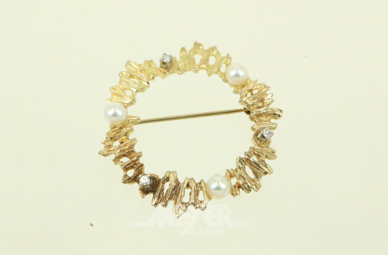 Brosche mit 3 Perlen u. 3 kl. Brillanten