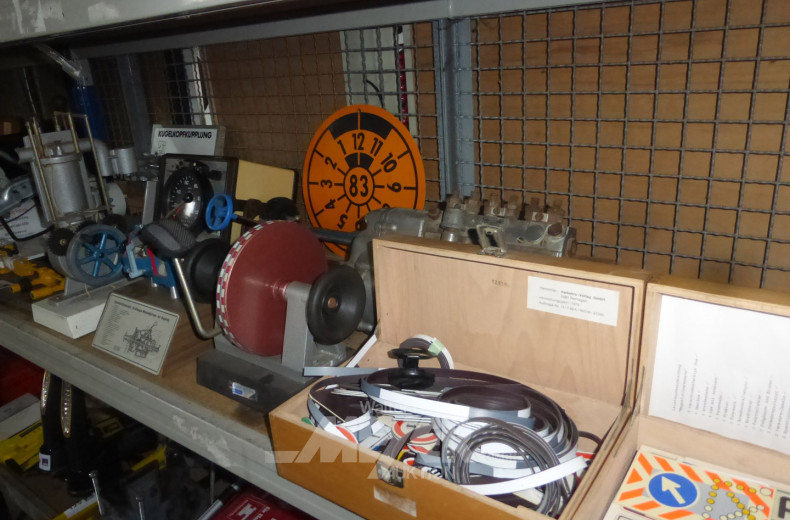 Posten Fahrschulmodelle sowie Demonstrations- und Lehrmodelle