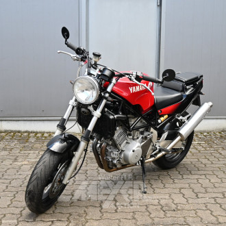 Yamaha TRX850