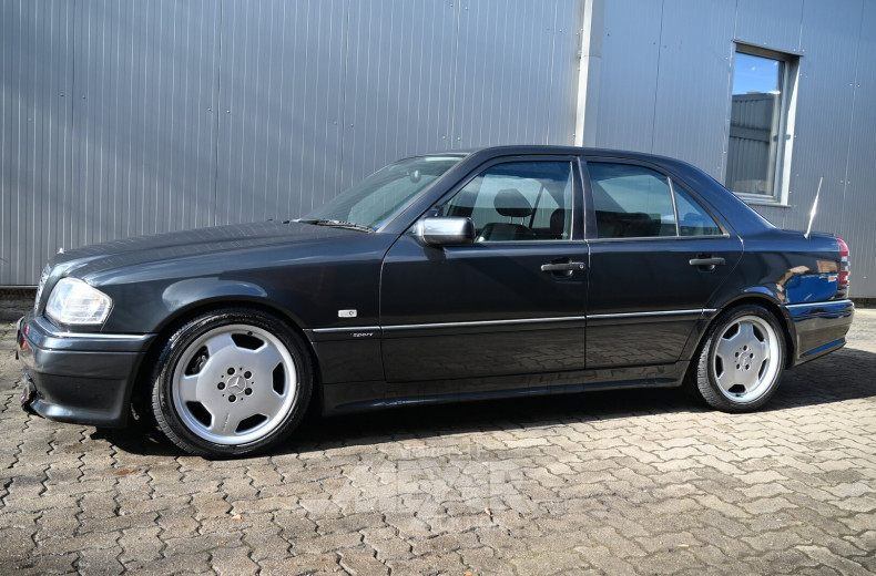 Mercedes-Benz C36 AMG, limousine