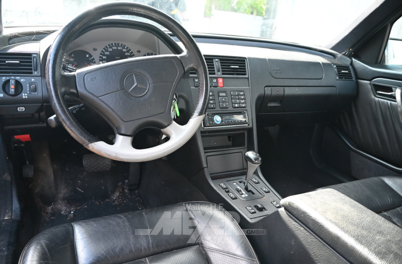 Mercedes-Benz C36 AMG, limousine