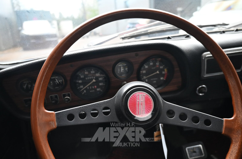 Fiat 850 Spider, rot