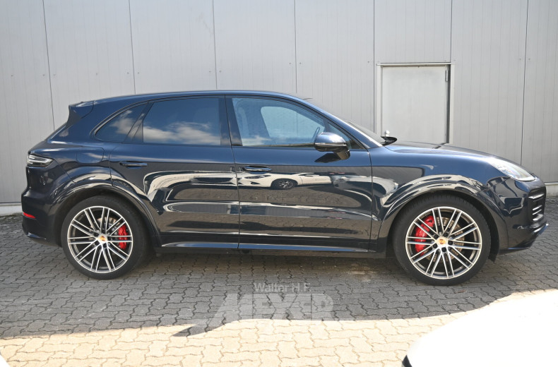 Porsche Cayenne GTS