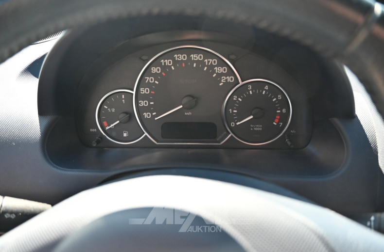 Peugeot 1007, schwarz