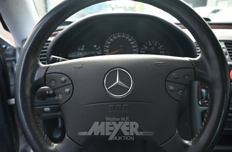 Mercedes-Benz CLK 200 Coupé, silber