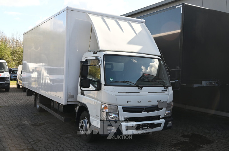 LKW Mitsubishi Fuso, Kofferaufbau mit Ladebordwand Dhollandia