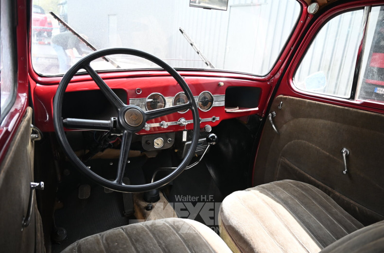 Vauxhall Typ 12, rot, linkslenker