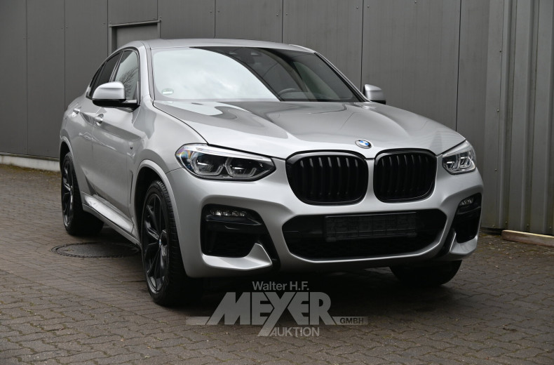 BMW x4 M40d, glaciersilber metallic