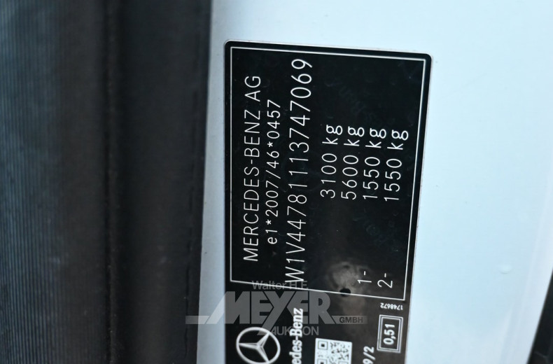 Mercedes-Benz V300d kompakt 9G-Tronic Avantgarde Edition, bergkristallweis metallic