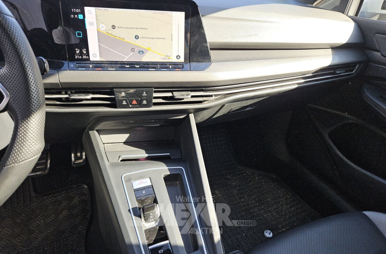 Volkswagen Golf 2.0 TDI SCR DSG GTD, reflexsilber metallic