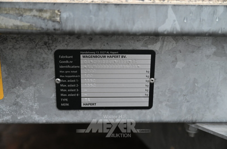 Kofferanhänger WAGENBOUW HAPERT, mit Ölheizug
