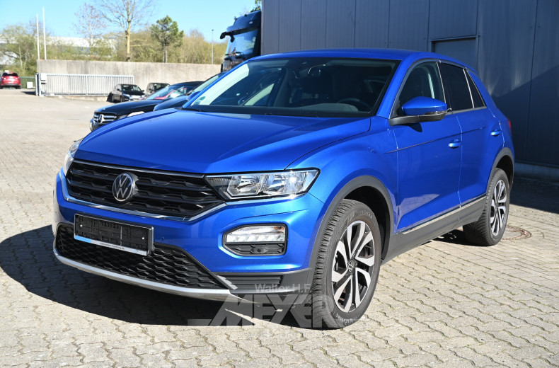Volkswagen T-Roc 1.5 TSI OPF DSG Active, ravenna blue metallic