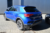 Volkswagen T-Roc 1.5 TSI OPF DSG Active, ravenna blue metallic