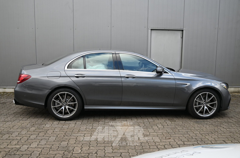 Mercedes-Benz E63 AMG Limousine 4Matic+