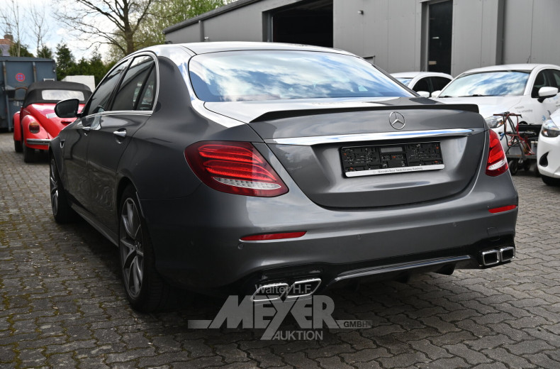 Mercedes-Benz E63 AMG Limousine 4Matic+