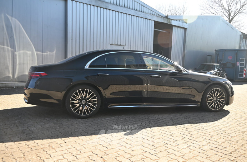 Mercedes-Benz S500 4Matic L 9G-Tronic, obsidian schwarz metallic