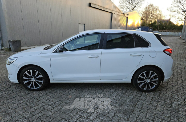 Hyundai i 30 T-GDI Intro Edition, weiß