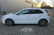 Hyundai i 30 T-GDI Intro Edition, weiß