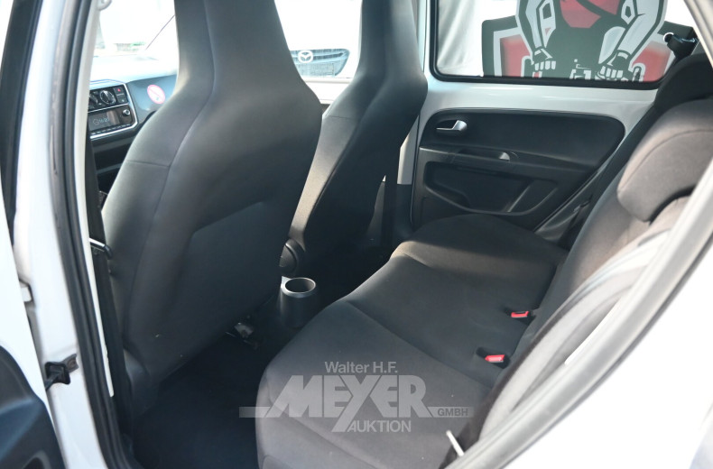 Volkswagen UP, foliert, weiß