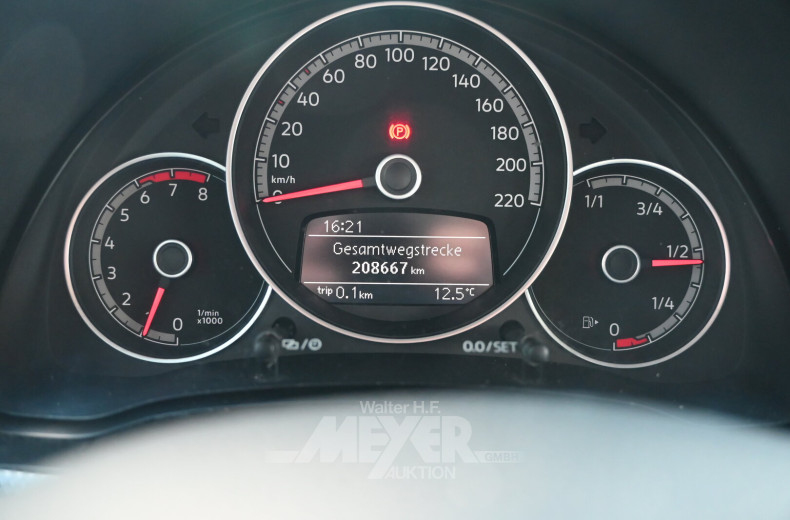 Volkswagen UP, foliert, weiß