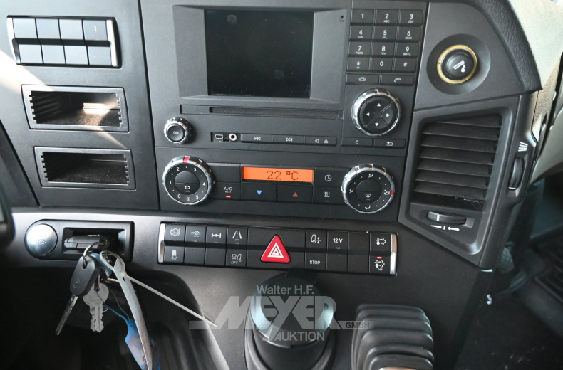 Sattelzugmaschine Mercedes-Benz Actros 1833 4x2, schwarz