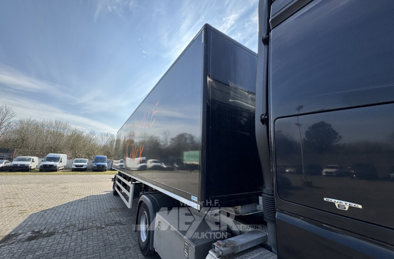 Sattelzugmaschine Mercedes-Benz Actros 1833 4x2, schwarz