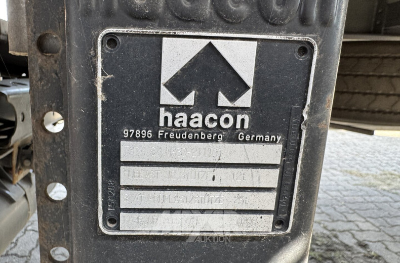 Sattelzugmaschine Mercedes-Benz Actros 1833 4x2, schwarz