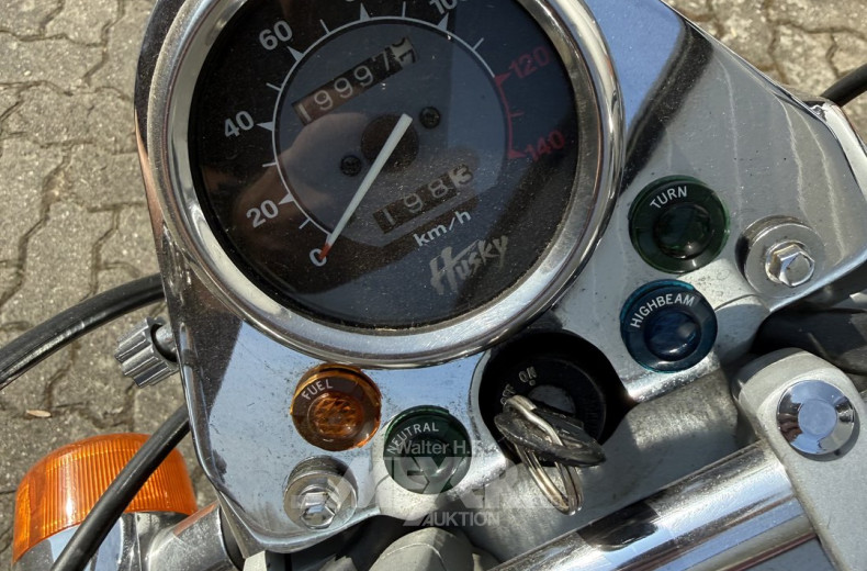 San Yang Husky 125 Chopper