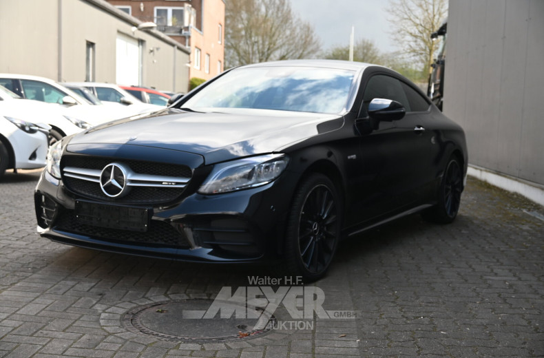 Mercedes-Benz C43 AMG Coupé 4Matic 9G-Tronic, schwarz