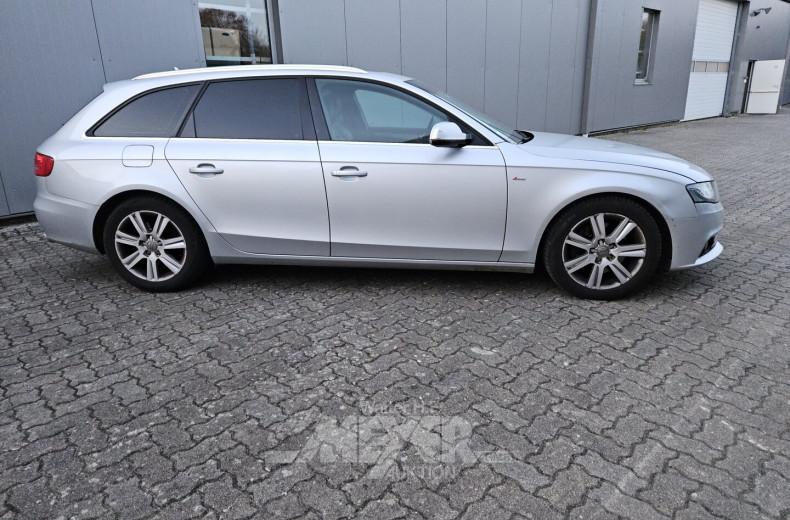 AUDI A4 B6 Avant, silber
