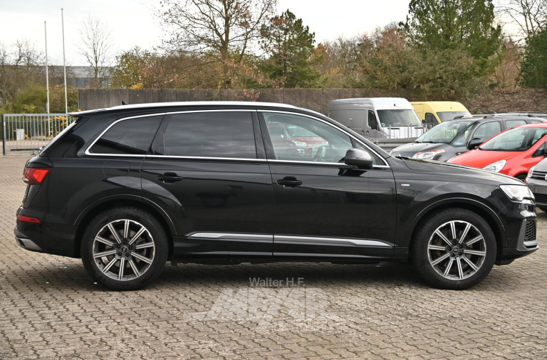 Audi Q7 55 TFSI quattro tiptronic S Line, mythos black metallic