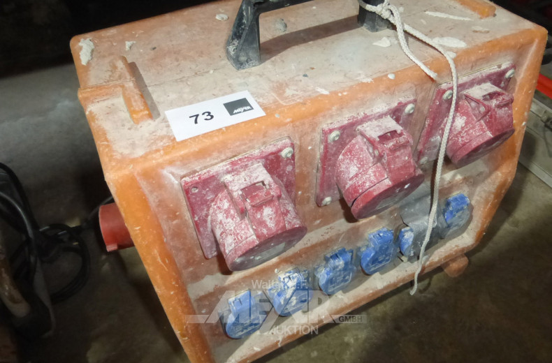 Kraftstrom-Verteilerkasten