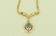 Collier mit Anhänger, mit 6 kl. Brillanten