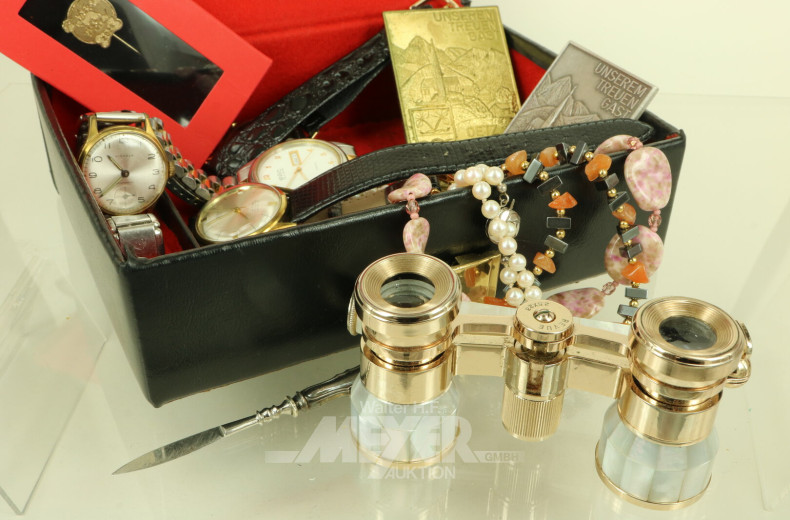 Konvolut Modeschmuck, sowie 4 Armbanduhren u. 1 Opernglas