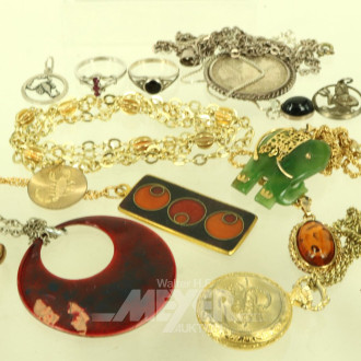 Posten Silber- und Modeschmuck, u.a. Ketten, Ringe